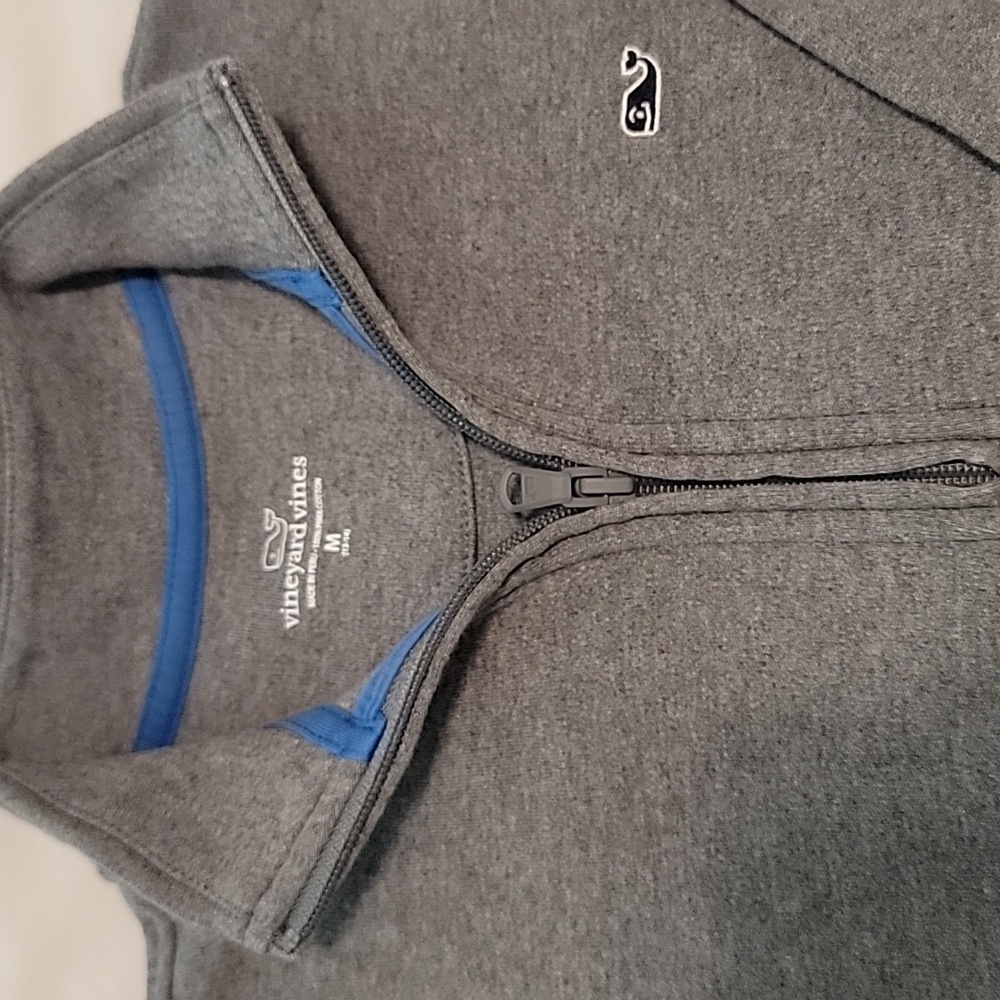 Vineyard Vines boys grey cotton half zip size medium